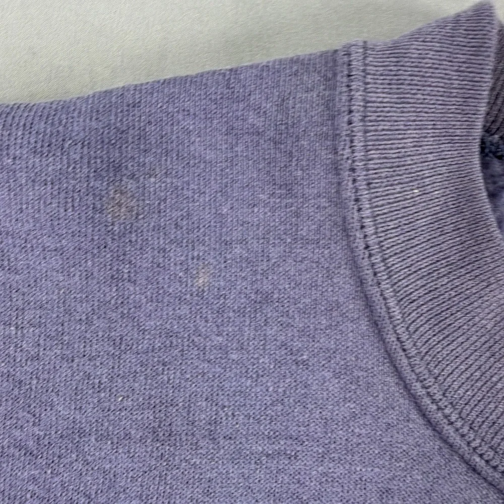 Vintage Walt Disney World Sweatshirt Medium Purple Embroidered Mickey USA - Picture 5 of 11